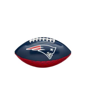 Mini ballon de Football Americain Wilson NFL Team Peewee des New England Patriots